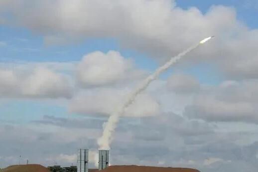 以色列战机再次空袭 叙利亚拉响防空警报 俄：打开天窗说亮话