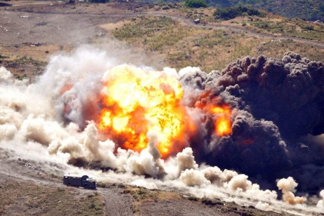 北约重要盟友反戈一击 炮火猛烈轰炸美联军 谁说老虎屁股摸不得？