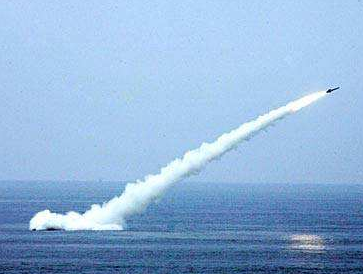 中国击败俄罗斯潜艇 这招比美国下手还狠！