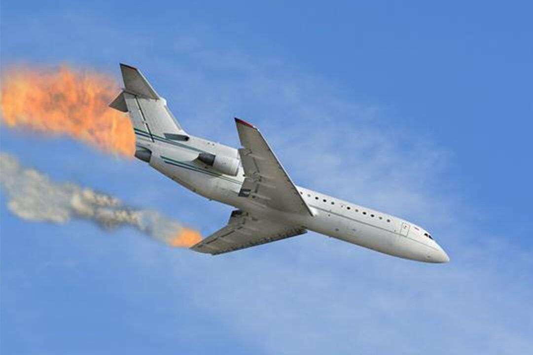 一架乌克兰客机在伊朗坠毁，机上180人遇难，谁干的？