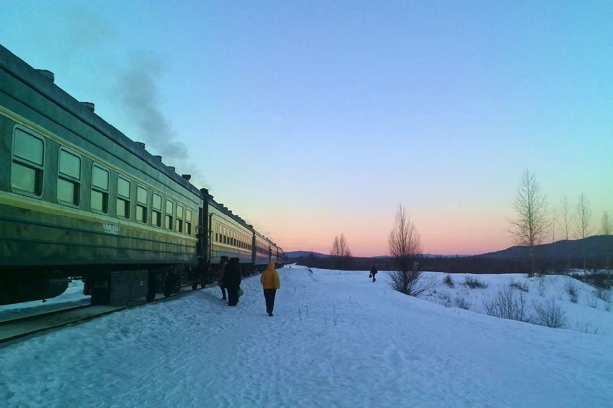 K7170次列车，穿行在内蒙古大草原上的“移动冰柜”