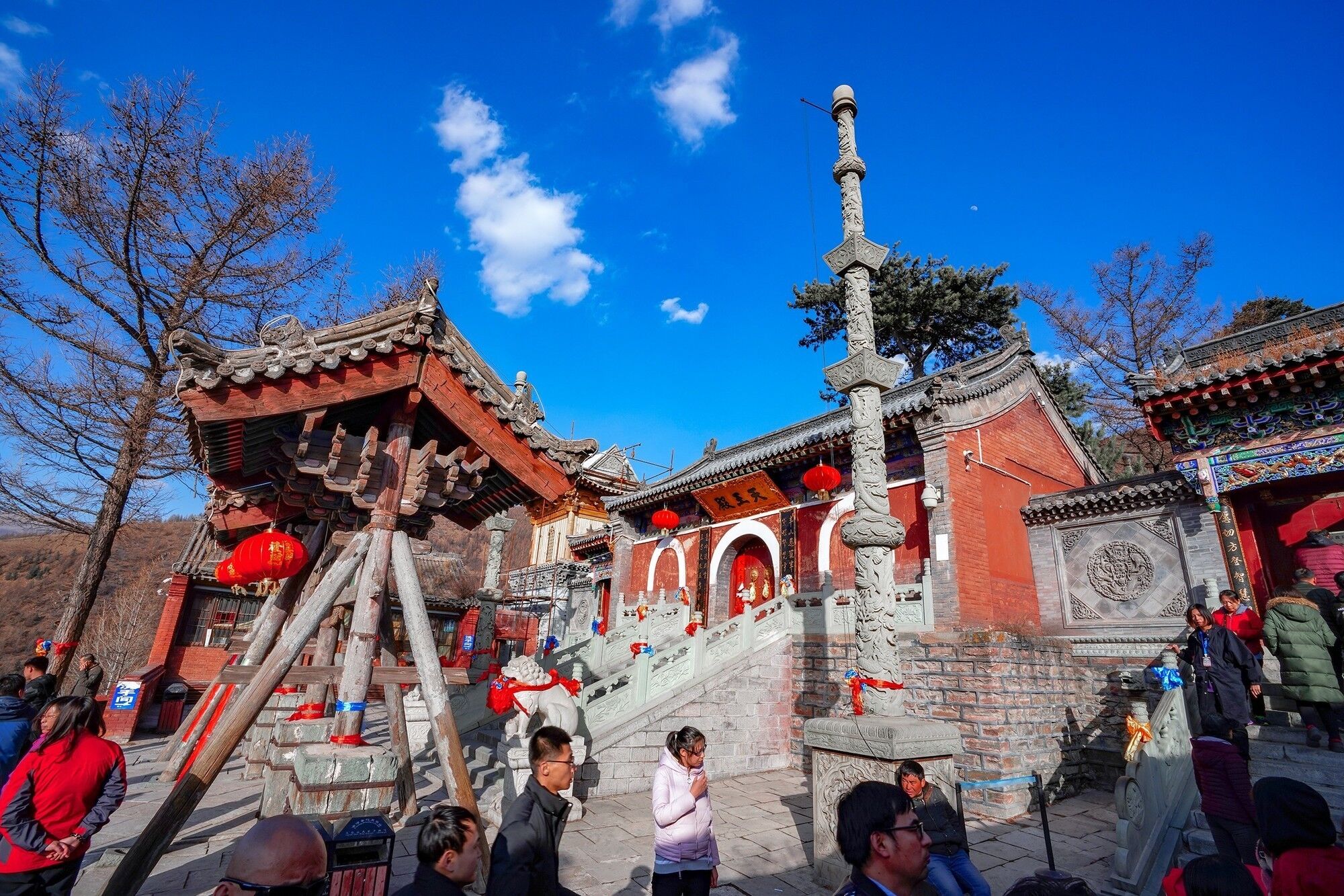 五台山景区乱象死灰复燃，路过车辆要留下买路钱？