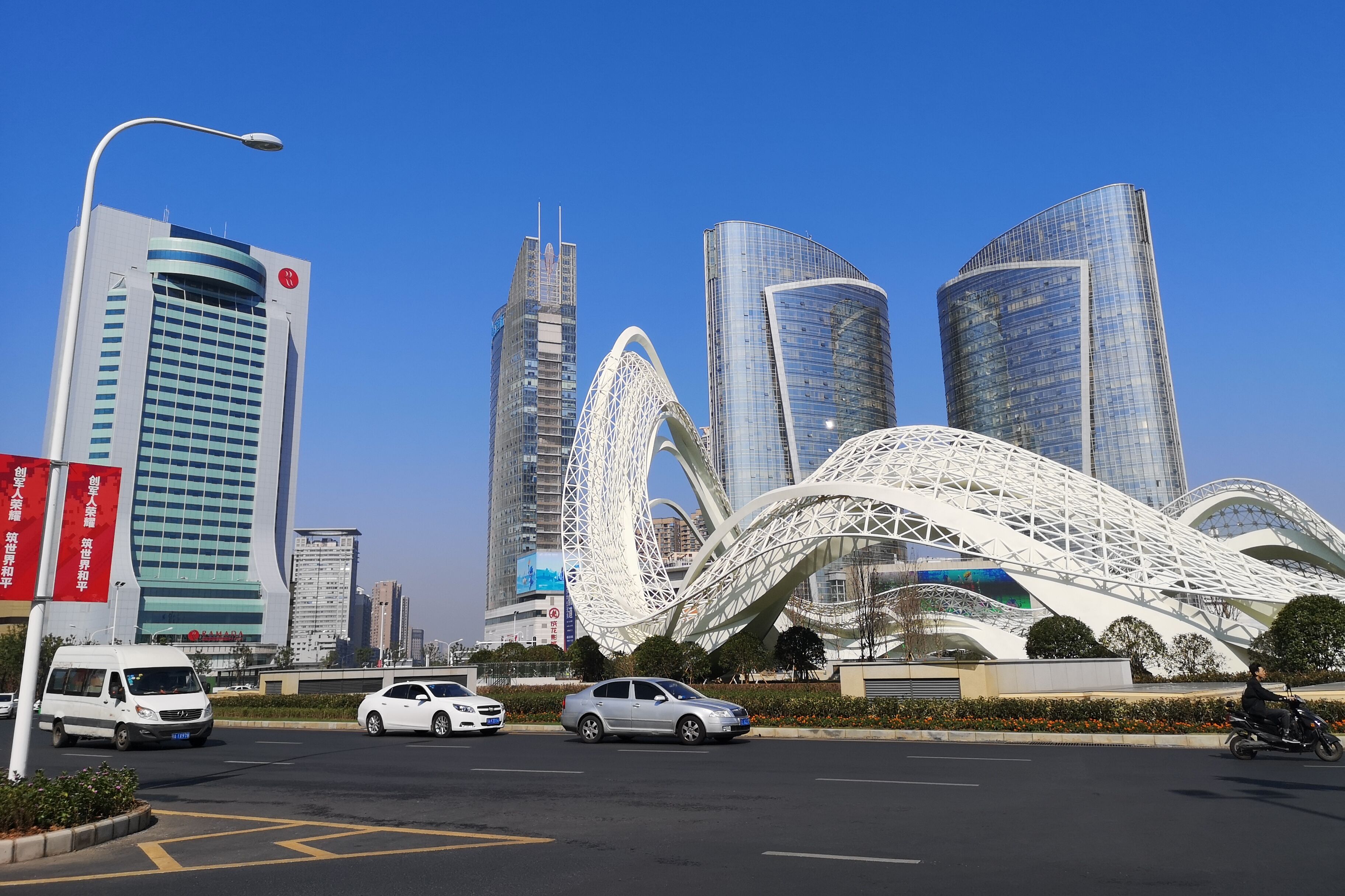 "北上广深"之后，谁能成为中国第五城？