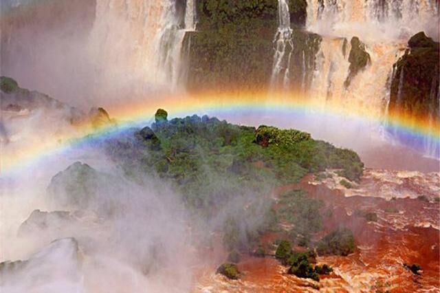   中国最美的彩虹瀑布，每天都可以看到不同的彩虹，不来绝对后悔