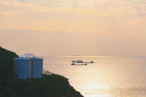 浙江的“喜庆”渔村，将房子刷成了彩色，游客：感觉像童话世界