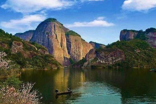 江西4A景区，景色优美文化深厚，被誉“江南小蓬莱”