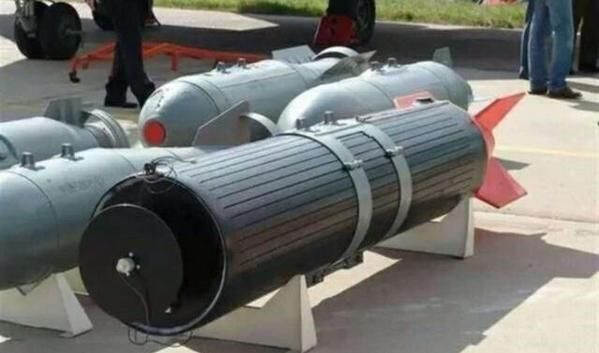 一旦美军下令开火，伊朗导弹撑不过2天？俄：1小时就能决定胜负