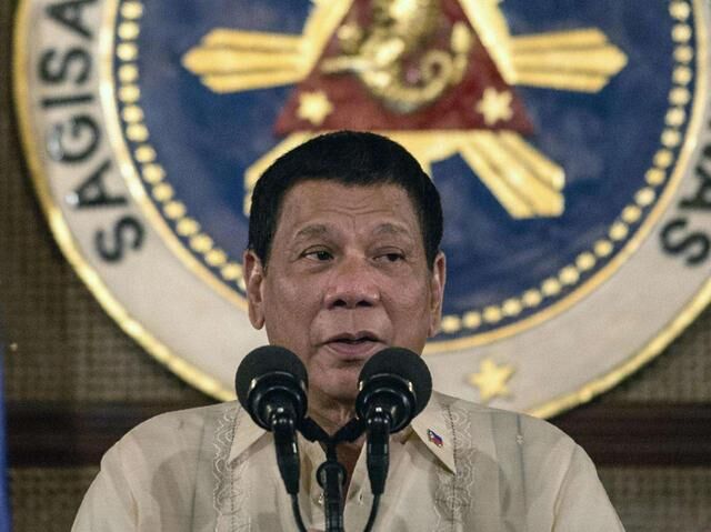 关键大人物公开反水，亲华总统权力或被架空，已向西方发出信号