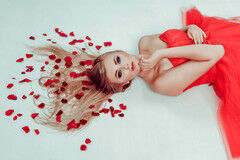 命中带吉，生活甜而不苦，一生有福运守护的4个生肖