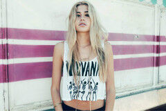 九月中旬以后将会告别霉运与悲伤，迎来好运与欢乐，拥抱幸福的4个生肖