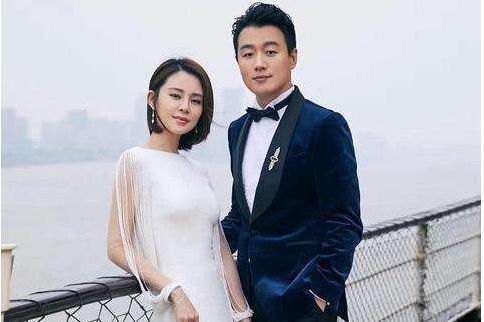 她嫁给了教过的学生，10年为他生了3个娃，今成人生赢家