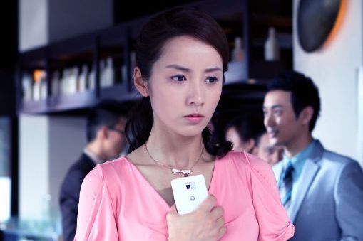 她本无心嫁入豪门，却阴差阳错成为阔太，如今35岁被宠成公主