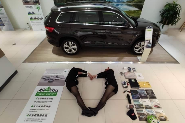 台湾车市销售新模式，什么车不重要，我就想知道地上的都送吗？