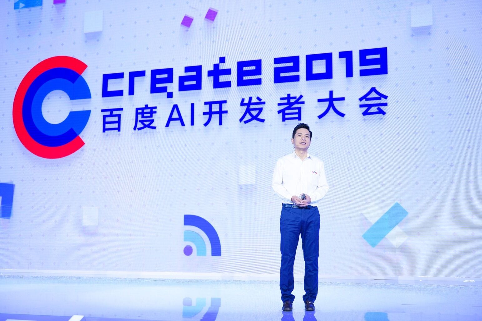 AI之火，遇水更旺