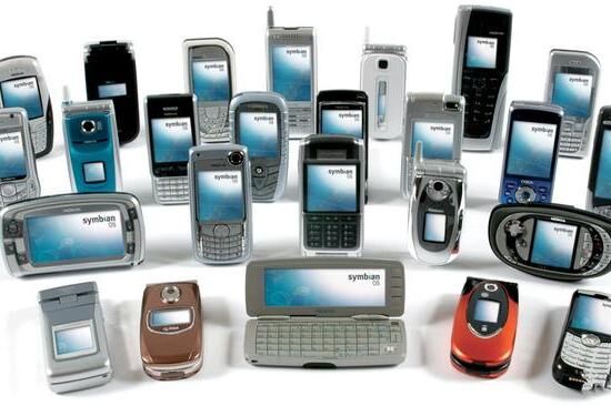 年中盘点：手机厂商如何在产品布局上刷新存在感？