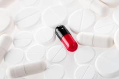 阿司匹林与氯吡格雷，同是抗血小板药物，优先选择哪一个？