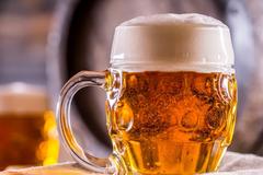 总喝啤酒的人，会不会得肾结石，啤酒是“致”石还是“治”石？