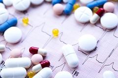 为什么预防心脑血管疾病，医生会建议服阿司匹林和他汀类药物？