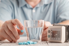 “沙坦”类药物与“洛尔”类药物联用，是降压还是治疗冠心病？