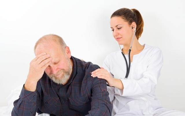 糖尿病人出现这几种情况时，要提防肾功能出现了问题