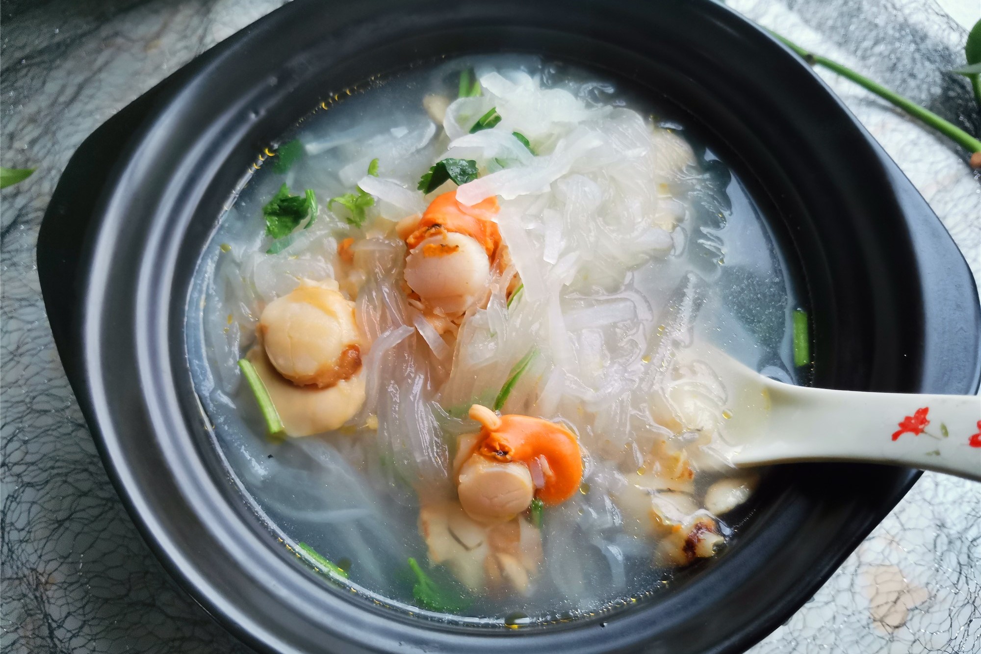 天凉,喝什么汤好？推荐一道家常汤做法，汤鲜味美，帮助消化