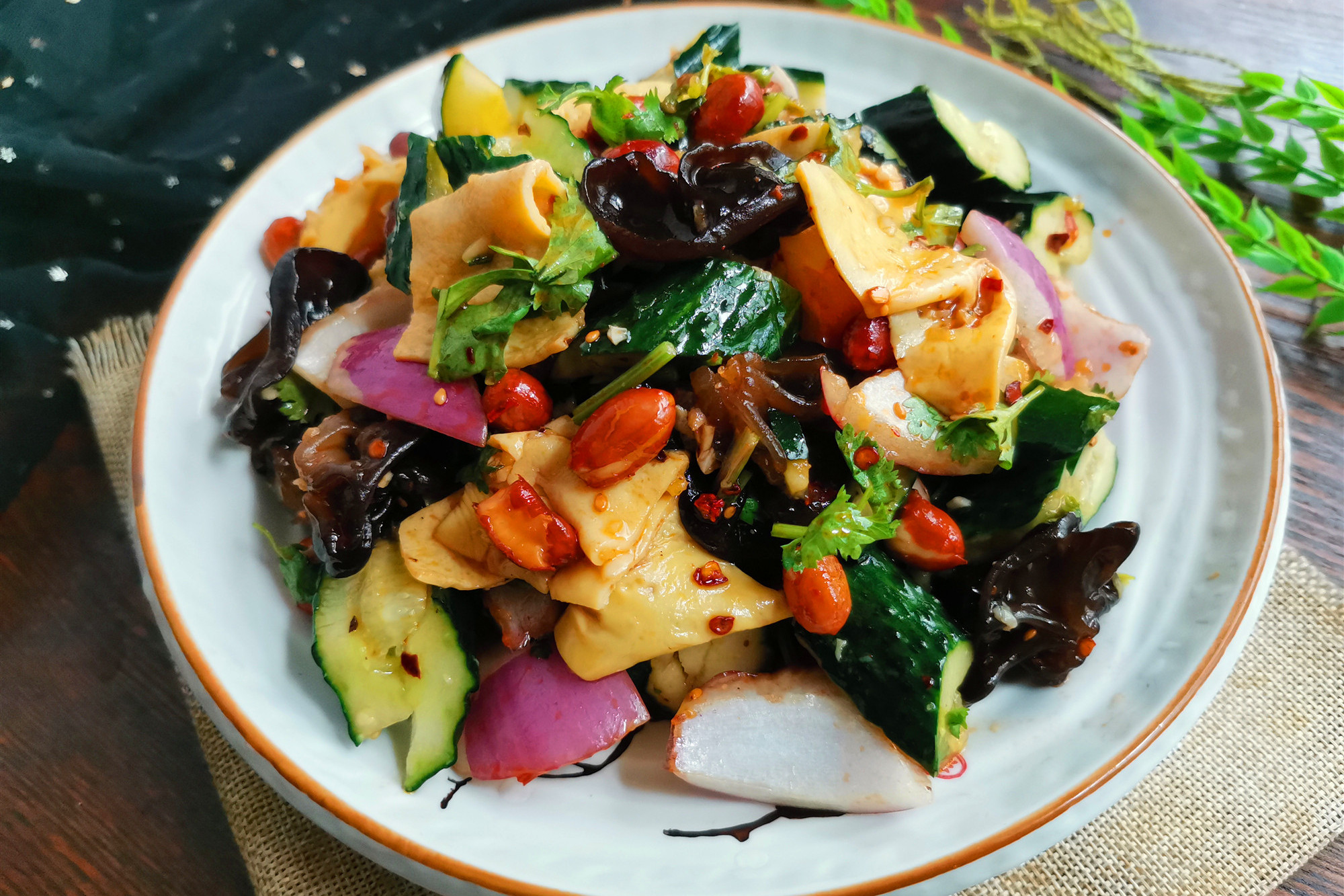 夏季教你这样做凉拌菜，养生又开胃，看了就馋，吃的一点都不剩