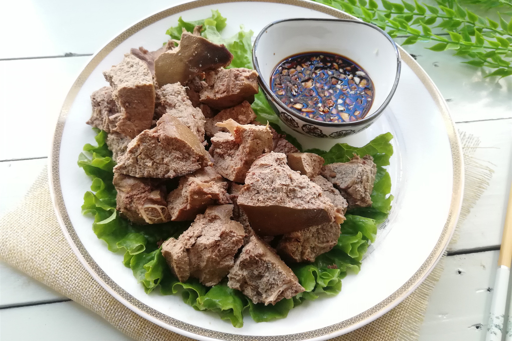 怎样能把猪肝做的好吃还不腥，教你这个东北做法，味道嘎嘎香