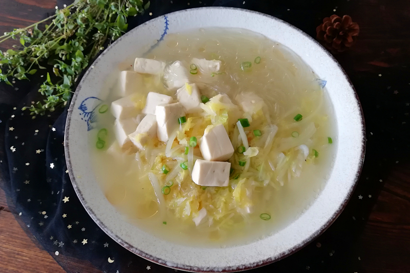 天冷，必喝的一道汤，营养健康，做法和食材都简单，味美不上火