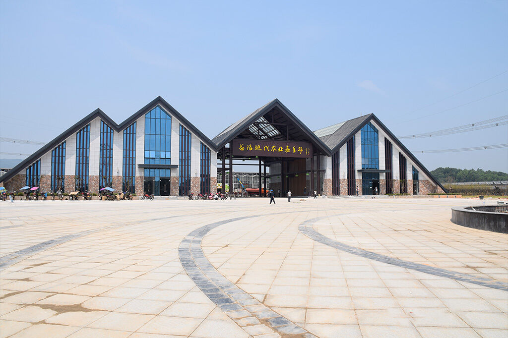 冬日长沙自驾游推荐！特色小镇、恐龙巡展，还有鲜有人知的美景地