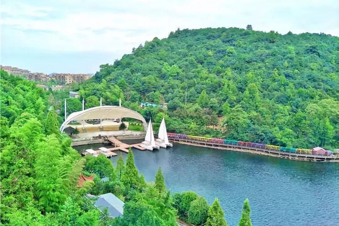 长沙首家森林康养基地，石燕湖旅游区打卡指南，养生游玩一地搞定