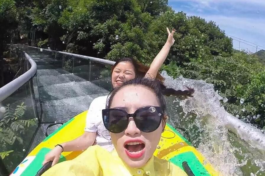 六月长沙行！打卡石燕湖旅游区，一场梦幻的玻璃之旅！
