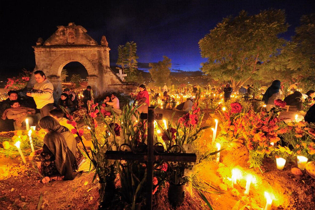 想体验真正意义上的“鬼节”，来墨西哥与骷髅来场约会吧！