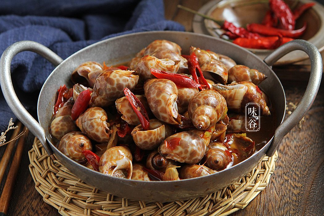 中秋节除了吃田螺，还可以吃这种螺，软嫩更有嚼头，好吃到舔手指