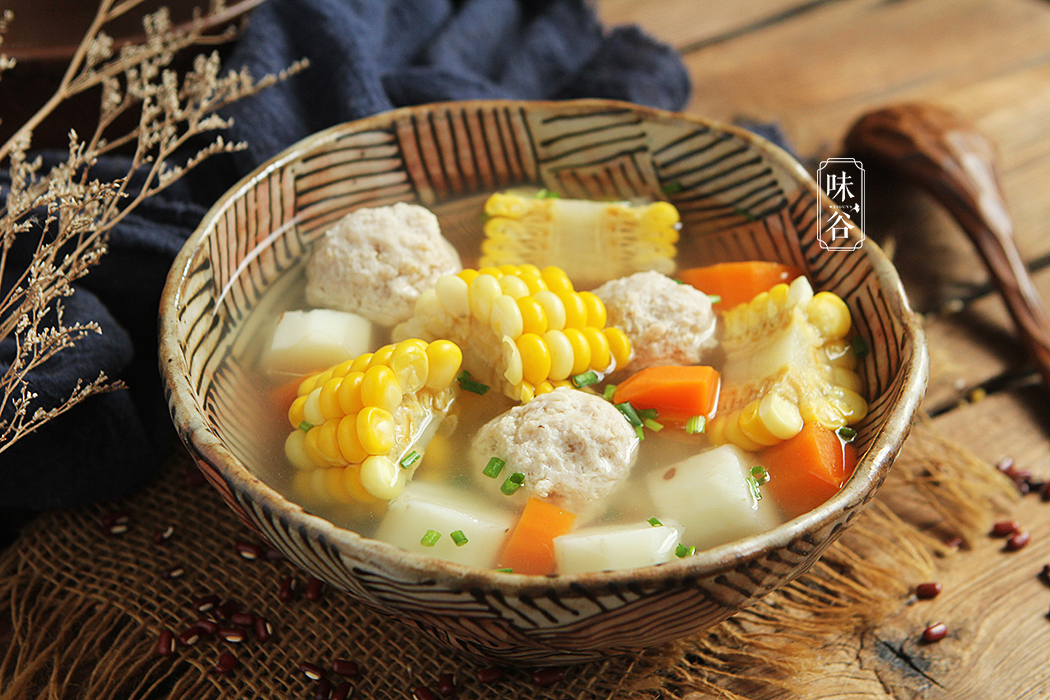 入秋了别忘了喝这汤，营养滋补不油腻，老少皆宜，我家每周必喝！