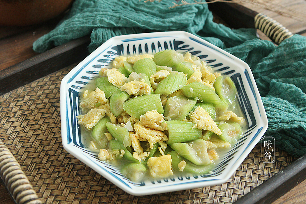 七月，宁可不吃肉也要常吃这菜，清热消暑还美肤，女人要多吃！