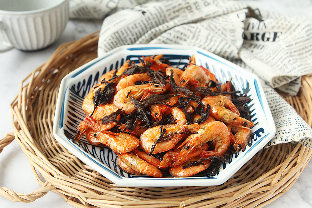 夏天虾和它是绝配，简单一炒，去腥增香不油腻，上桌分分钟光盘