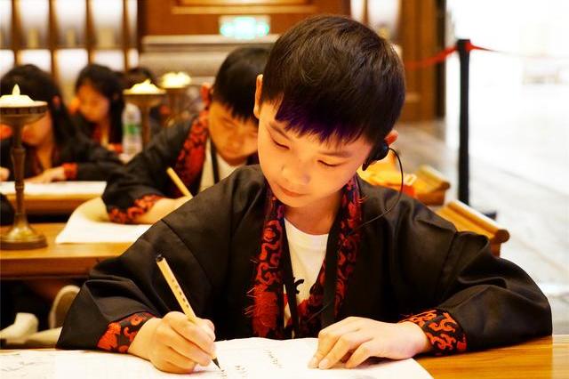 抄论语听古乐读72贤廊故事，曲阜尼山圣境过一天古人生活