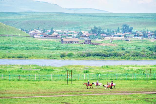 向北自驾1800公里，去遇见天下第一曲水、中国冷级、世界最大敖包