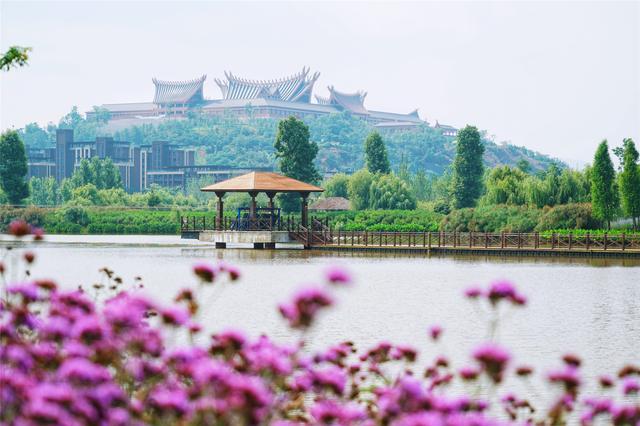 云南小众秘境：古滇王国遗落在昆明一个世外仙境