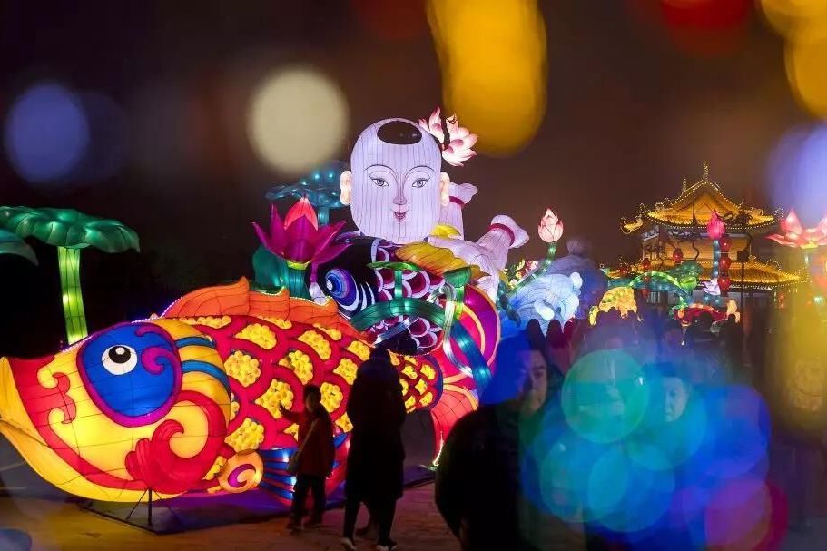 春节旅行，西安VS开封，开封上元灯会和西安过大年你想好去哪了吗