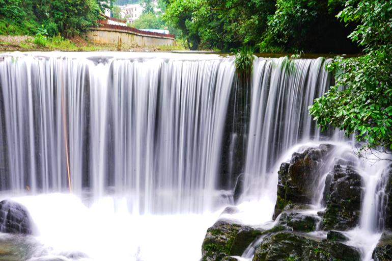中国富硒第一村就在安徽的大山深处，南京人最喜欢来这里度假
