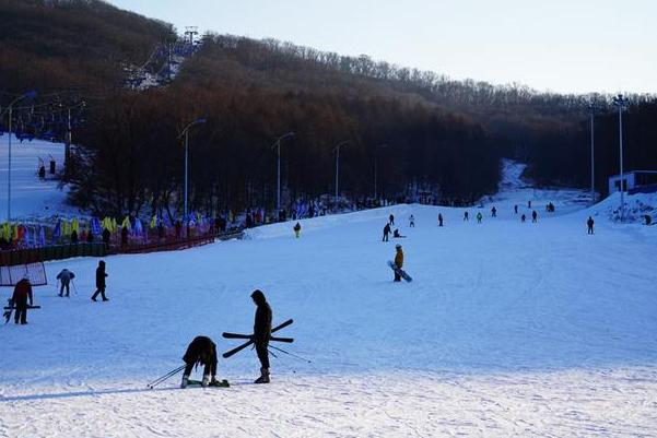 嗨玩长春莲花山，享受户外运动的快乐