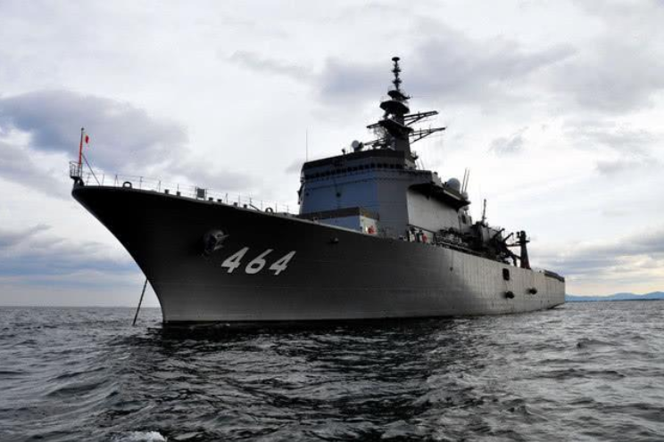 霍尔木兹海峡附近，日本军舰遭遇他国舰船撞击，日官员：伊朗所为