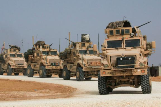 美军在中东成过街老鼠，1000人刚从叙境内撤出，就被一国催着离开