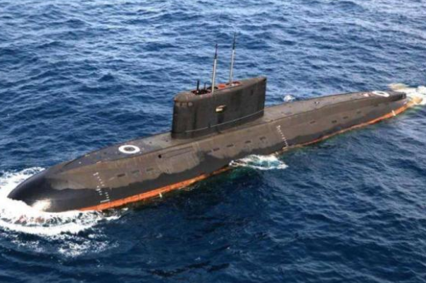 孟加拉湾，一场水下无声交锋展开，结果美军核潜艇遭基洛潜艇击沉