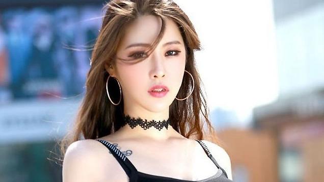 生活优雅的人，将生活布置成看得见的灵魂的翻版