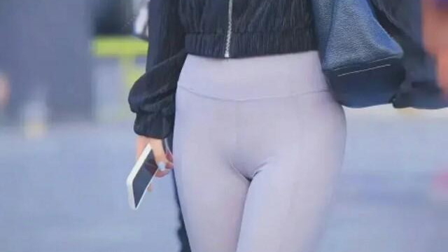 年龄不能担保平淡，多少人一辈子蝇营狗苟，死不觉悟