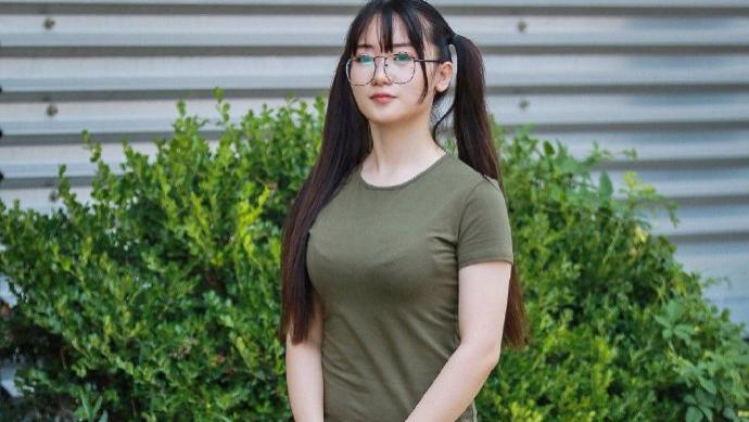 长大，成为你自己，是件需要很大勇气的事情