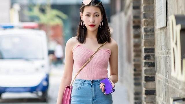 生活不负责用美丽取悦你，它只负责用磨难教导你