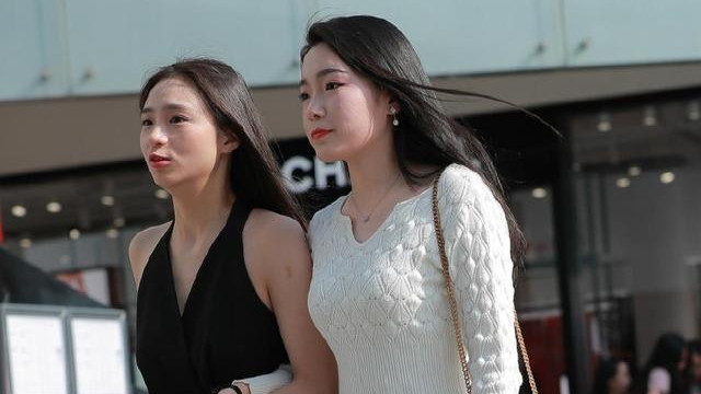 每一次烦恼的出现，都是一个给我们寻找自己缺点的机会